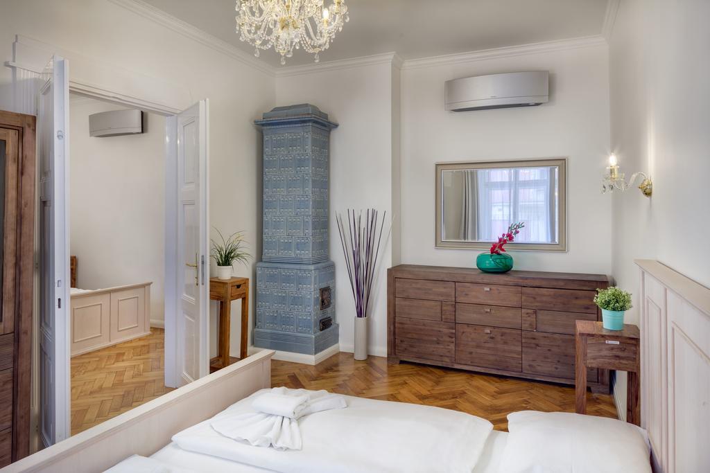 Dusni - Old Town Apartment Prag Exterior foto