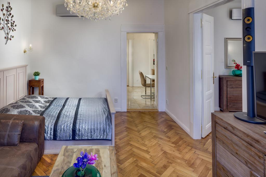 Dusni - Old Town Apartment Prag Exterior foto